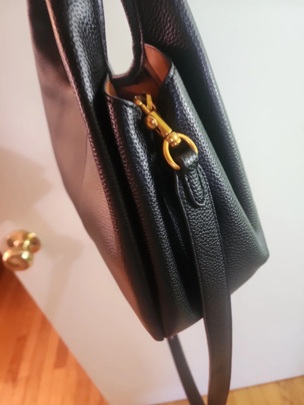 Coach nwot lana